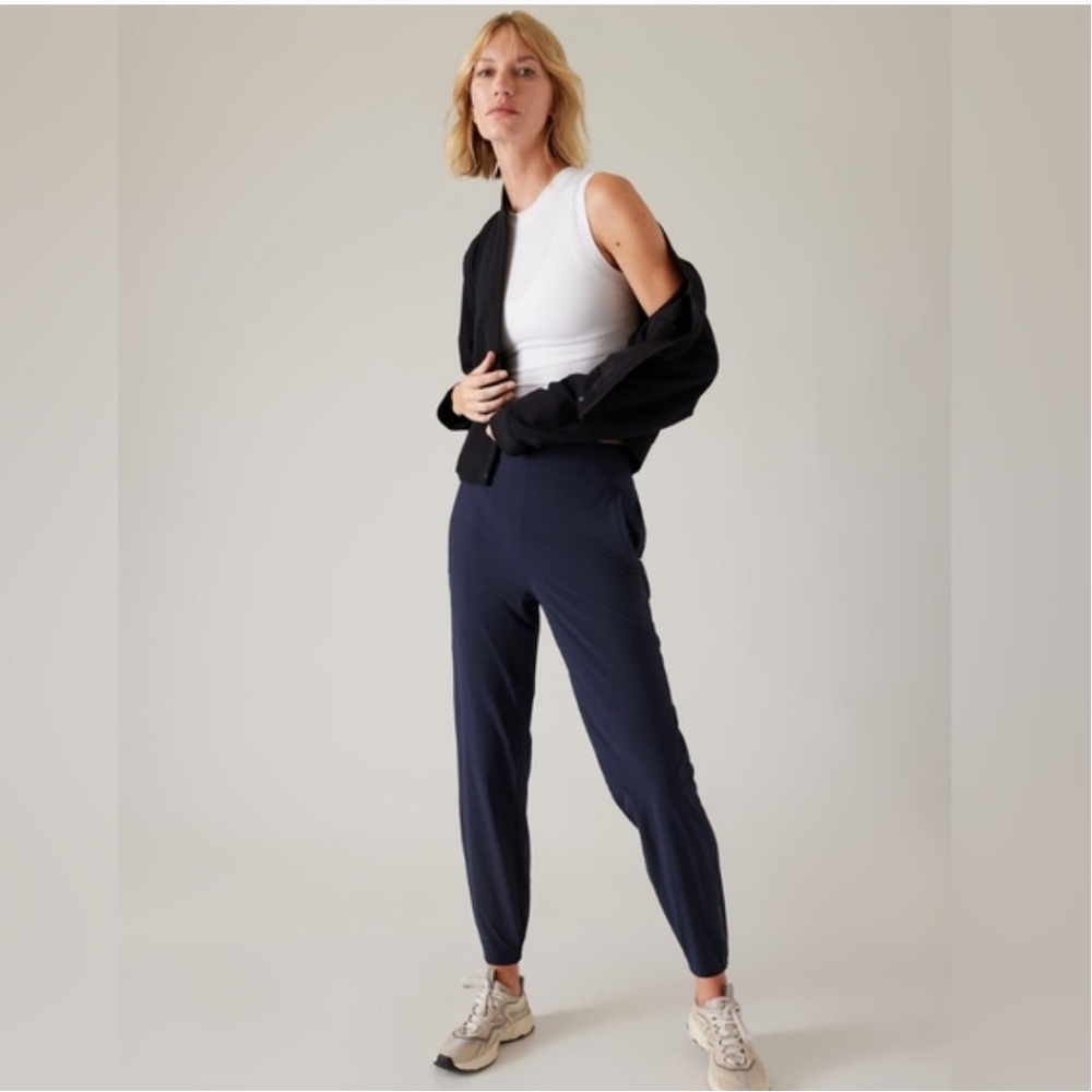 Athleta Brooklyn Heights High Rise Jogger Navy size 12